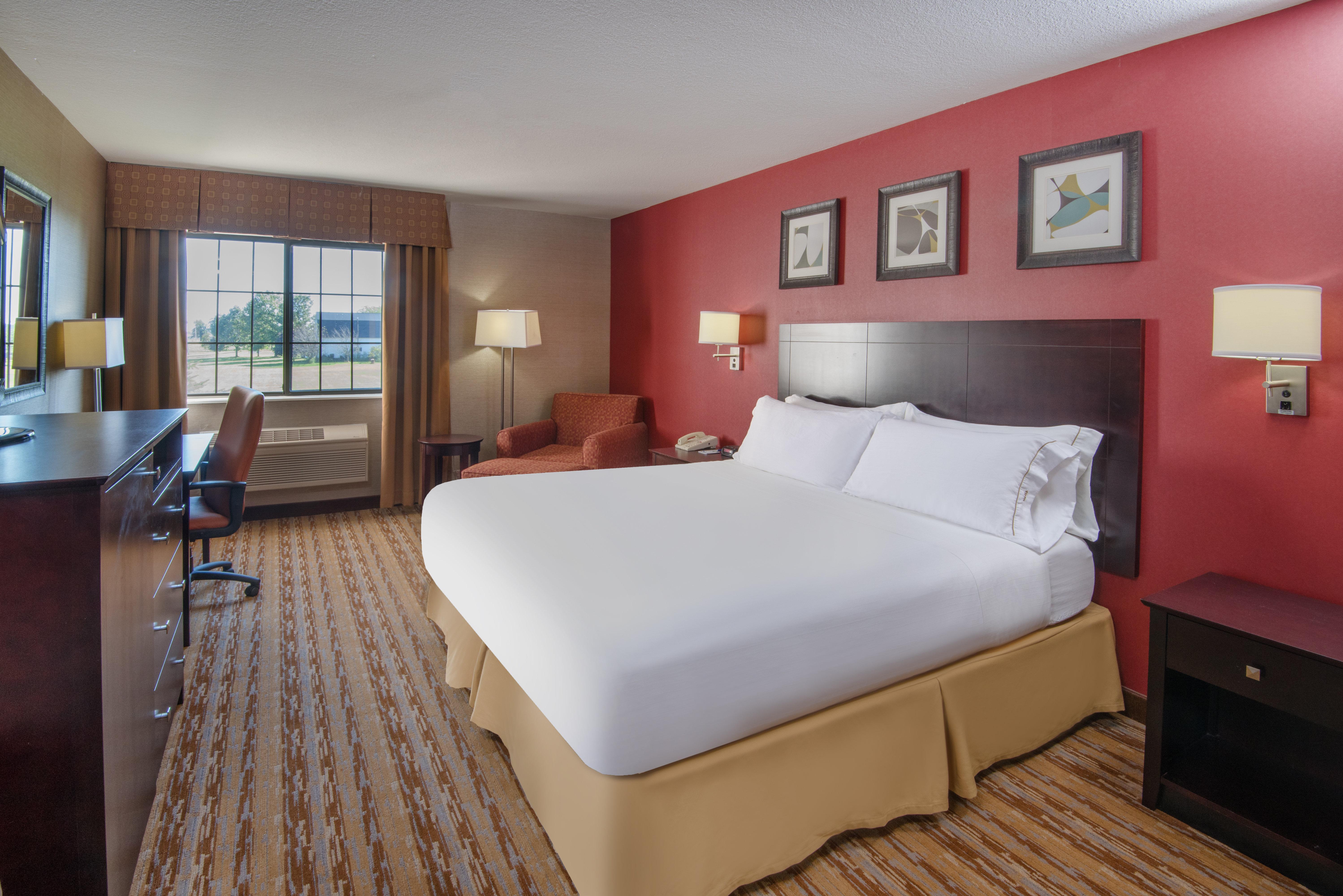Holiday Inn Express Hotel & Suites Wauseon, An Ihg Hotel Extérieur photo