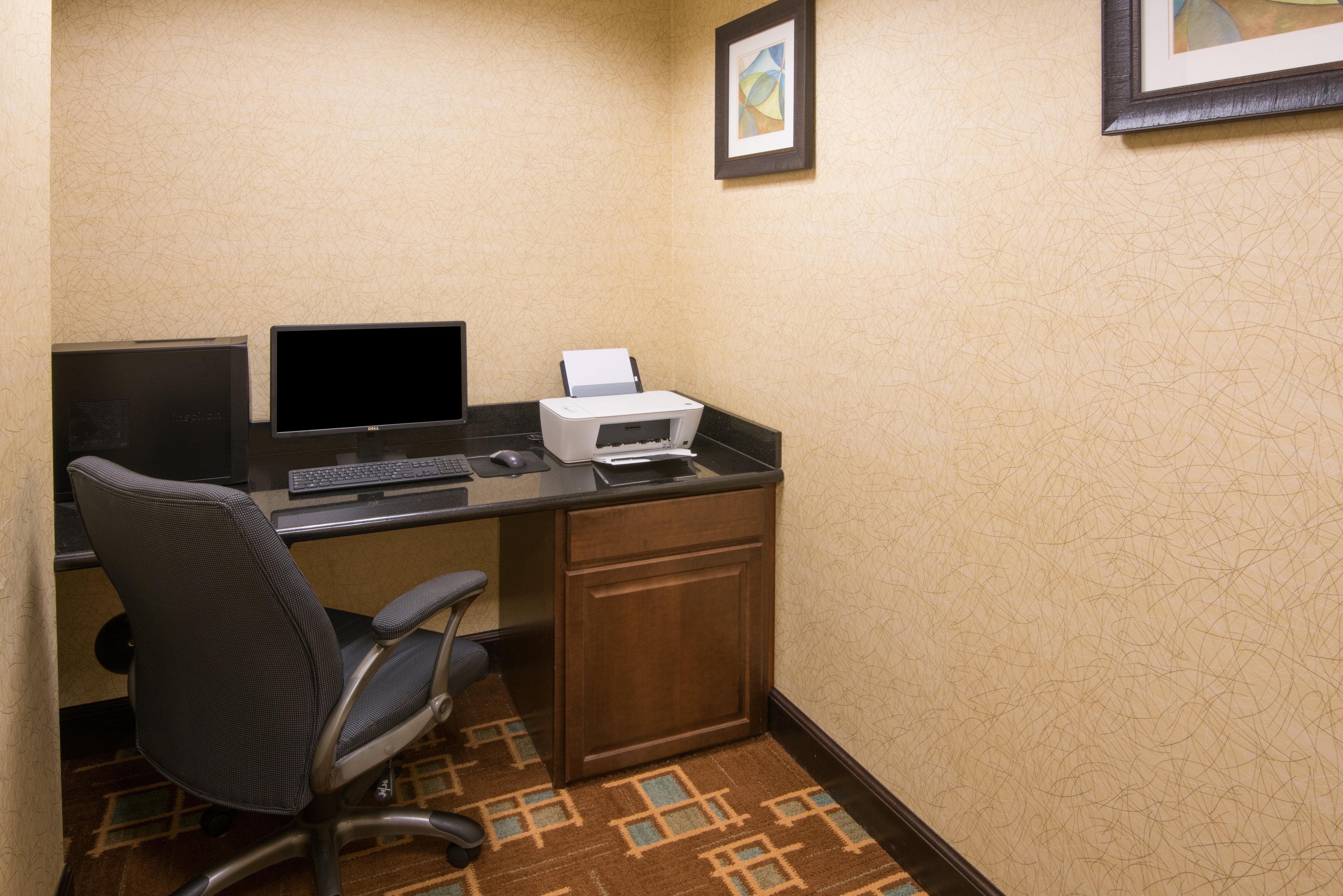 Holiday Inn Express Hotel & Suites Wauseon, An Ihg Hotel Extérieur photo